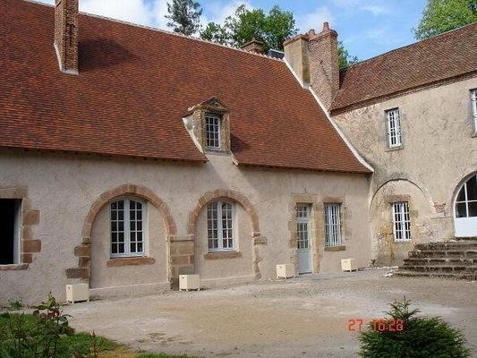 维拉尔庄园酒店 Villeneuve-sur-Allier 客房 照片